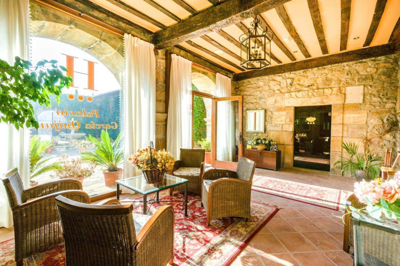 Hotel Palacio Garcia Quijano Corrales De Buelna Eksteriør billede