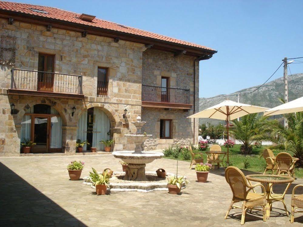 Hotel Palacio Garcia Quijano Corrales De Buelna Eksteriør billede